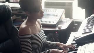 DEAN X Karina - Slow motion (2014)