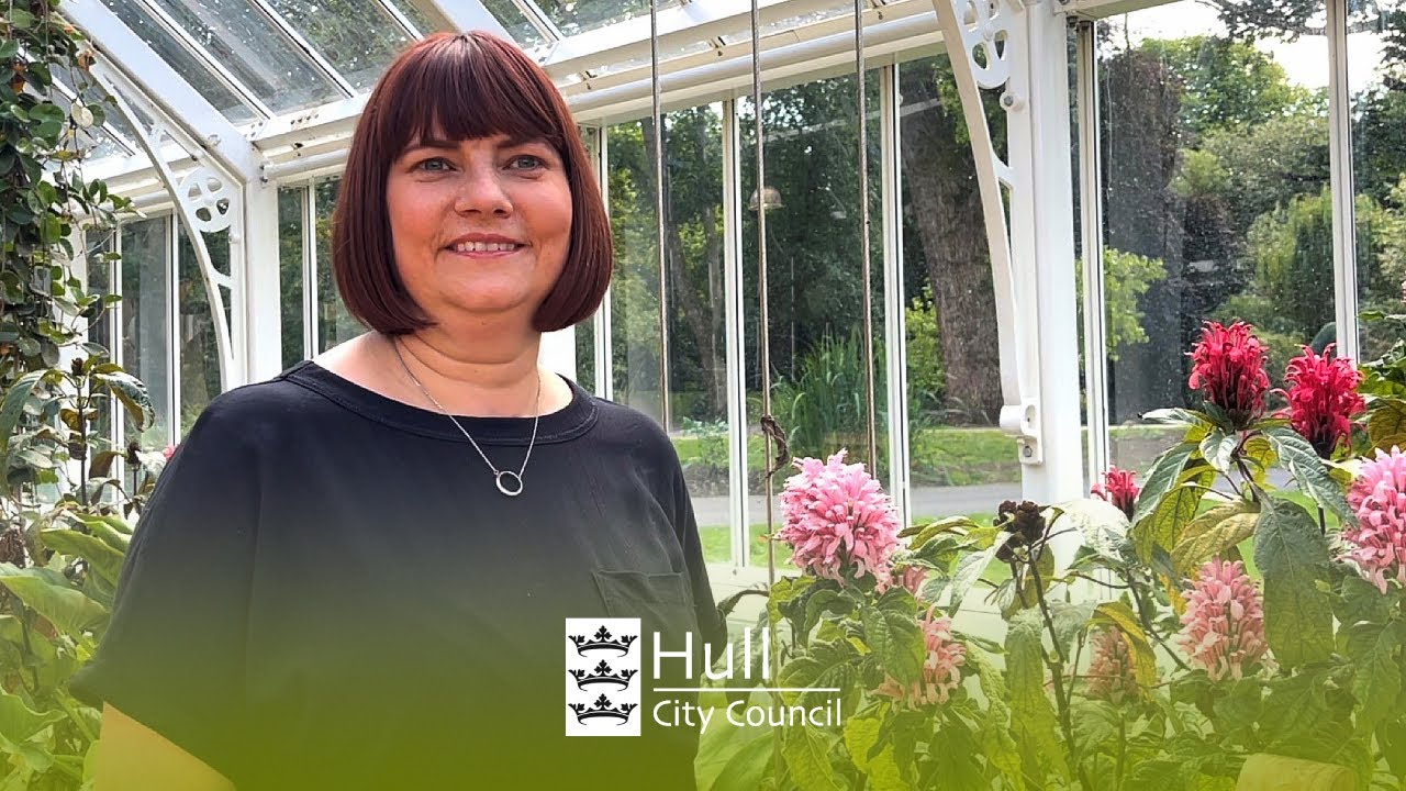 Hull Parks celebrate prestigious green flag awards