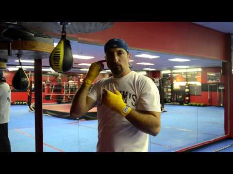 How to hit the speed bag. Speedbag for beginners.