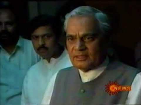 2003 04 14 @ 20 33 00 Sandy Standing???!!!