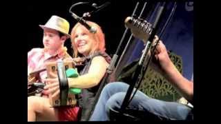SHARON SHANNON, 'GALWAY GIRL' FINALE, FLEADH CHEOIL 2010 CAVAN IRELAND