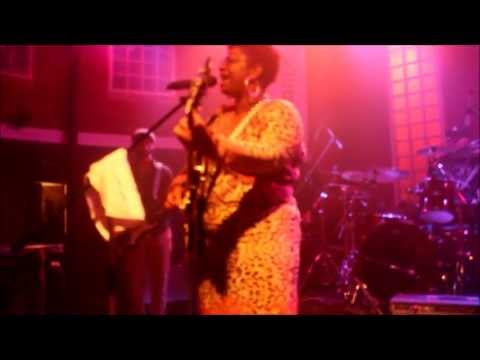 Elemento Soul & Ellen Oléria