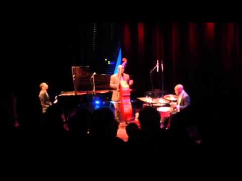 Christian Mcbride trio - 01