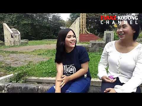 si-ujang-sama-si-emak-hayang-jalan2-ke-monas-kw-kiarapayung-si-emak-na-malah-ditinggalkeun