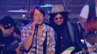 KEITH URBAN JOHN FOGERTY BOOKER T JONES ROCKIN IN THE FREE WORLD TRIBUTE TO NEIL YOUNG