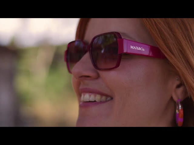 Video zu 'Hula-Hoop' ansehen