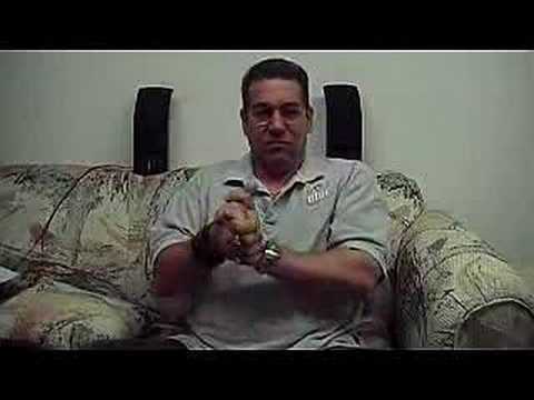 manualist plays the legend of zelda theme on his hands!