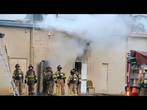 Fire burns Lake Worth church