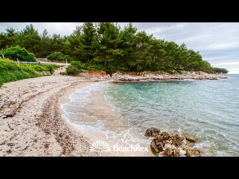 beach Vela lučica, Splitska, island Brač, Croatia