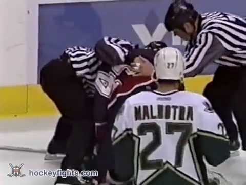 Philippe Boucher vs Todd Bertuzzi