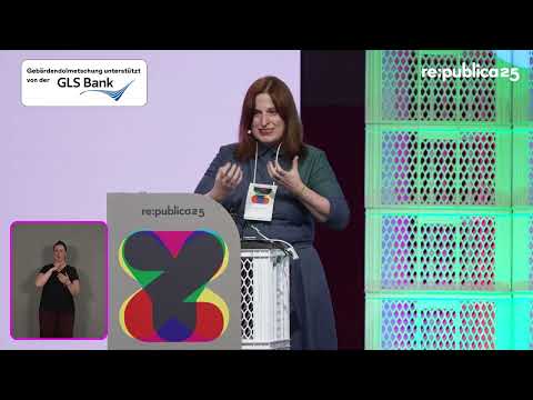 Video Thumbnail: [GEB] re:publica 25: Natascha Strobl - Vom Schwarzhemd zu TikTok. Postmoderner Faschismus