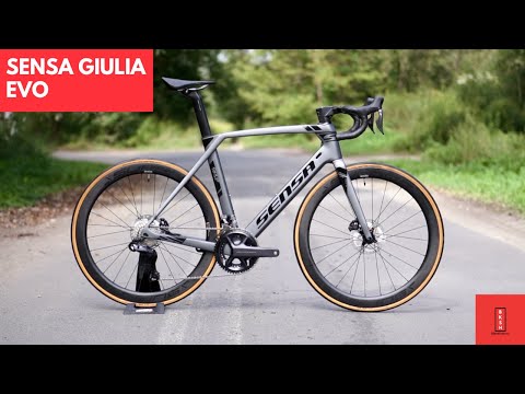 Szosa, której nie znasz...a być może powinieneś. Sensa Giulia Evo
