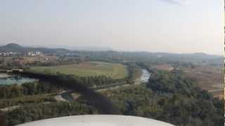 preview picture of video 'Cessna 172 atterraggio su campo corto a Montalto Dora'