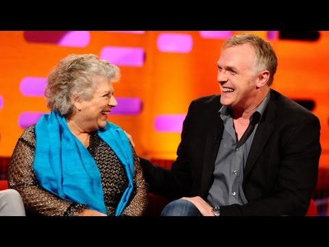 Graham's Guests Compare Heights - The Graham Norton Show - Series 11 Episode 11 - BBC