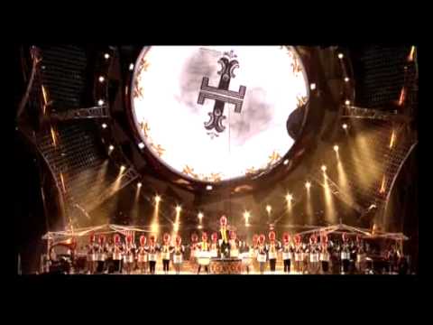 Take That - The Circus Live - Never Forget (17/22)