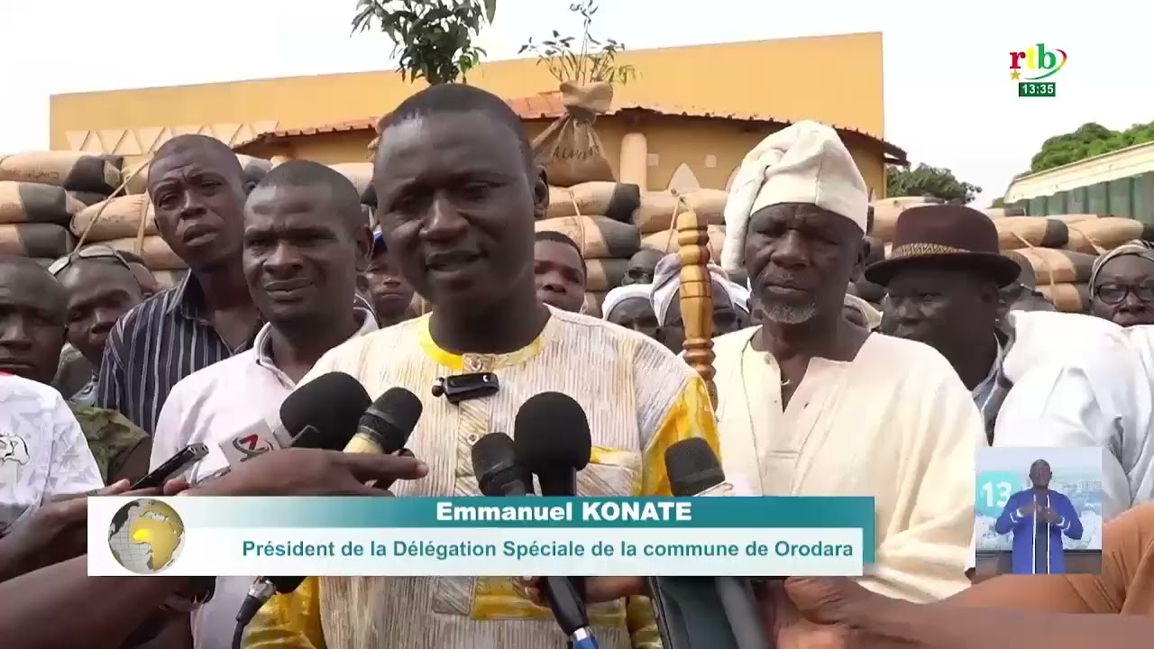 Faso Mêbo: les populations de la Commune de Orodara font don de 20 tonnes de ciment à l’initiative