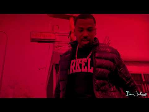 Selfmade Els ft J Stalin and Lboogie Wayne  "Walk a day In My Nikes"