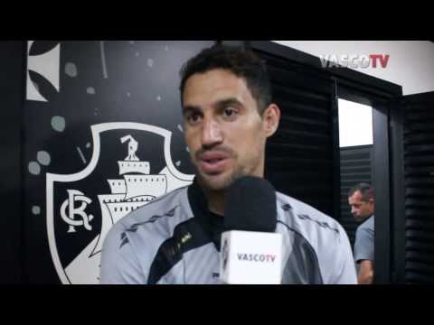 Em estreia de Silva e Aranda, Vasco goleia Friburguense