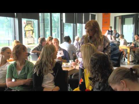 Sponsor presentatie Dames Elftal Venlosche Boys.