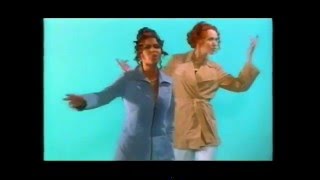 Aikakone - Aarresaari (Official video)