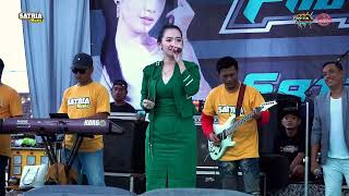 Download lagu RENA MOVIES - BADAI BIRU - SATRIA MUSIC - TIRTA PRO AUDIO LIVE TENGGER WETAN KEREK TUBAN mp3 Download lagu RENA MOVIES - BADAI BIRU - SATRIA MUSIC - TIRTA PRO AUDIO LIVE TENGGER WETAN KEREK TUBAN mp3