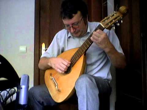 Passo mezzo e Saltarello - Lute Guitar