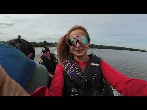 Flutuantes na vila Yara - Altonia PR- Rio Paraná  