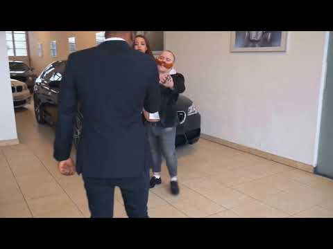 Samir Alic - Mustafa s'achète une nouvelle Mercedes !! À se chier dessus !!!