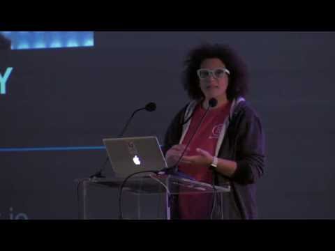 VRLA Summer Expo 2016: Keeping VR Human