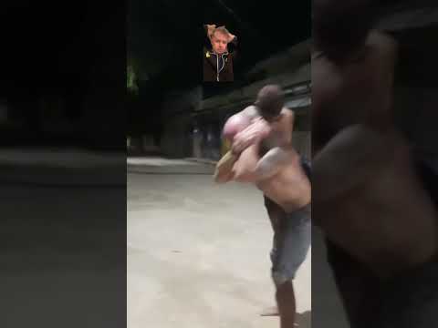 Defend your neck in the street. #jiujitsu #bjj #selfdefense #neymarjr #gracie