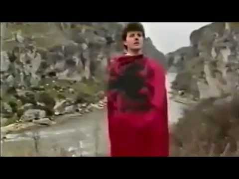 Kuq e zi u vesh Malesia