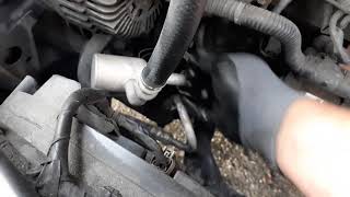 Cambio del termostato Nissan Sentra s 2007 - 2012