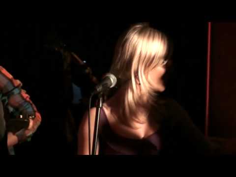 Xequtifz perform McFadden & Whitehead's Ain't no Stoppin us now