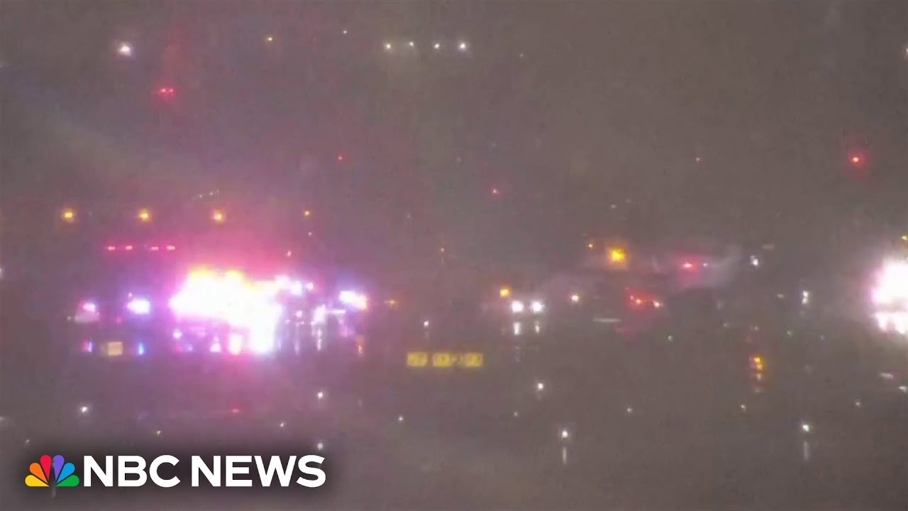 Passengers evacuated after emergency landing at Newark airport