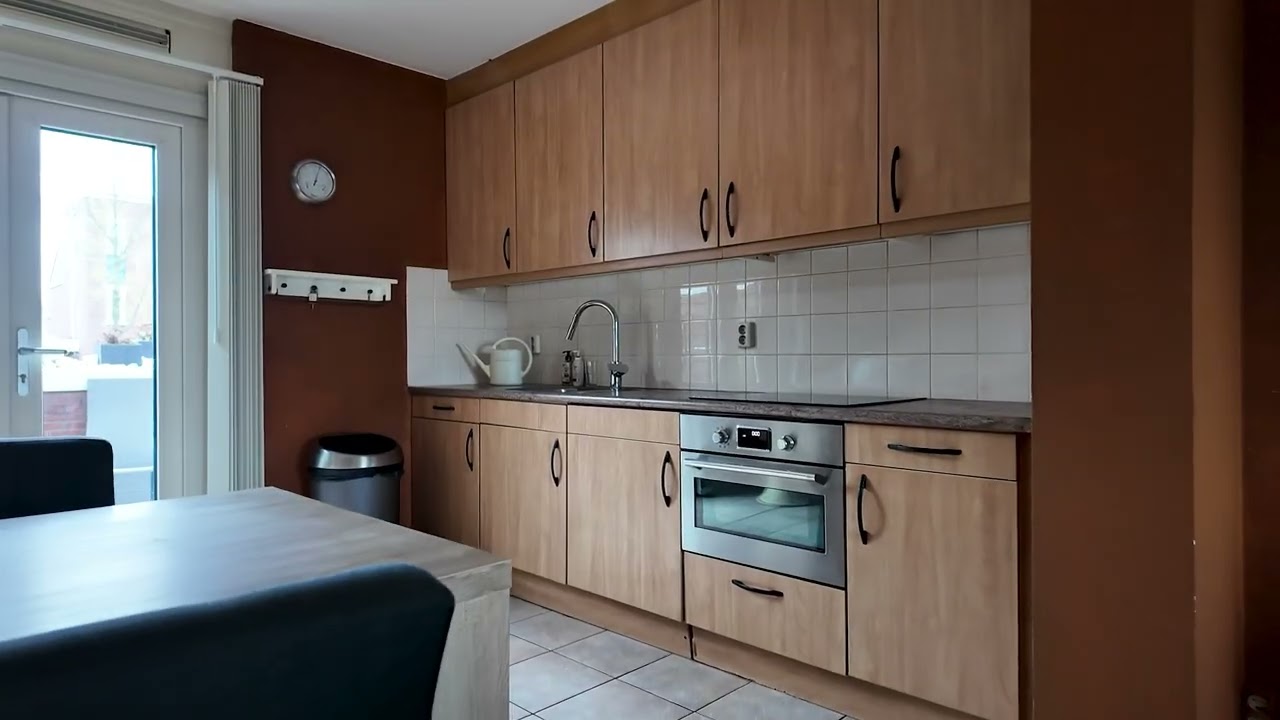 De Waard 143 - video