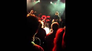 The Breeders- Walking With a Killer Live 2013 NY