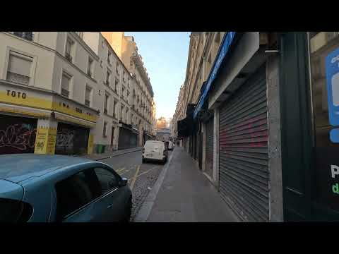 Starting off the Day in Montmartre