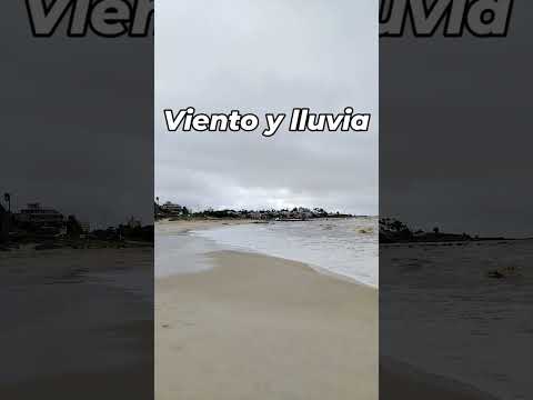Con Viento y Lluvia la Rambla y las las Playas Montevideanas son hermosas