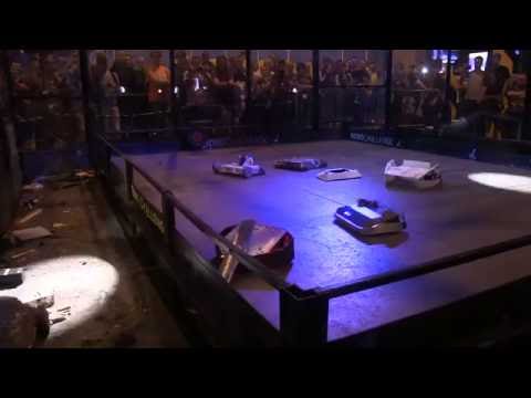 Robot Arena Insomnia 58 - Rumble