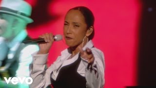 Sade - Paradise (Live 2011)