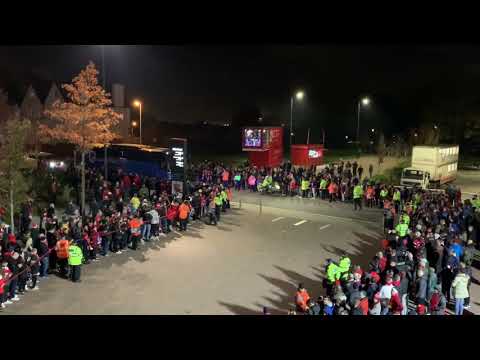 Liverpool vs Genk November 2019 Champions League — players arriving
