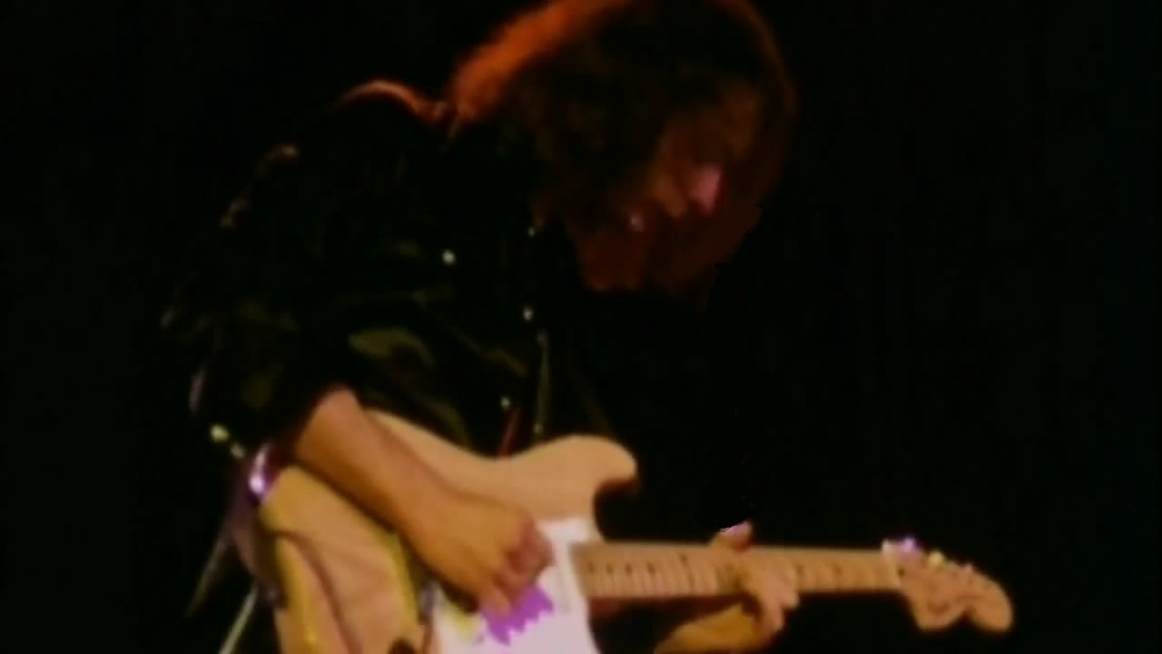 Deep Purple - Burn [Ritchie Blackmore's solo] - YouTube