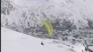 preview picture of video 'Tromso Hang- og Paragliderklubb -- 30 years'