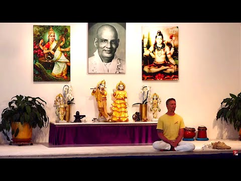 Yogastunde Mittelstufe Yoga Vidya Grundreihe: "Geistig" mit Rama 9:15 Uhr 01.07.2020