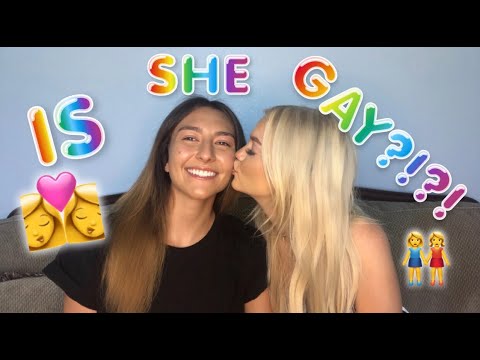HOW TO TELL IF A GIRL IS GAY / LGBTQ | Alexys and Blaire