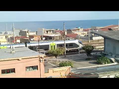 Arrivo e partenza regionale 34859 effettuato con un minuetto