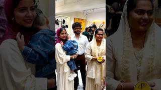 Download lagu രണ്ടു ഭാര്യമാർക്കൊപ്പം ബഷീർ ബഷീ ഉദ്ഘാടനത്തിന് വന്നു #basheerbashi #mashurabasheer #suhanabasheer mp3 Download lagu രണ്ടു ഭാര്യമാർക്കൊപ്പം ബഷീർ ബഷീ ഉദ്ഘാടനത്തിന് വന്നു #basheerbashi #mashurabasheer #suhanabasheer mp3