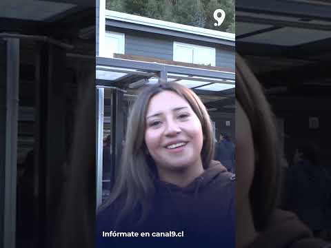 Tres familias de Tomé reciben viviendas bajo modalidad de pequeños condominios