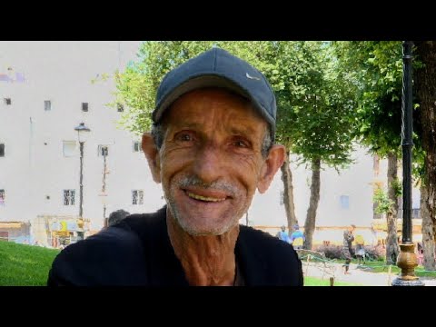 Hassan from Morocco, how many languages do you speak?