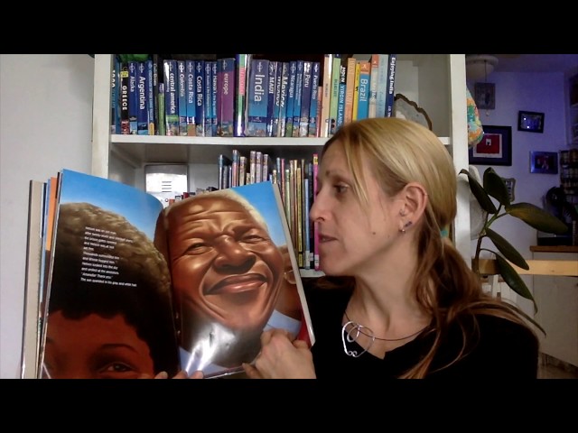 Vídeo relacionado con Nelson Mandela (ALBUMES ILUSTRADOS)